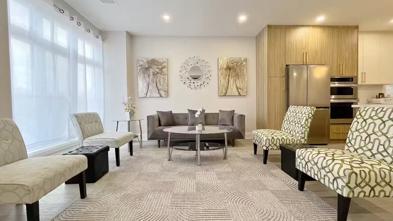 Photo of Livingroom in Unionville