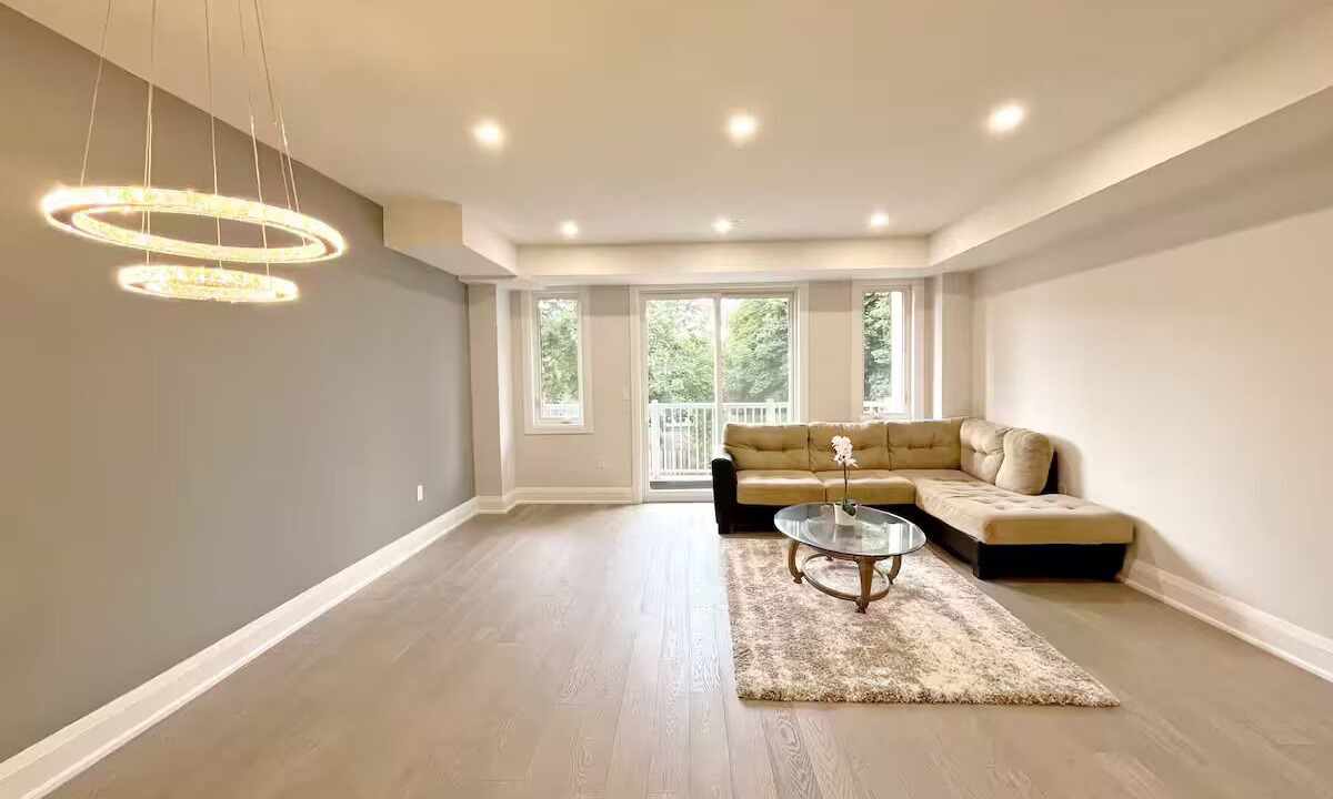 Photo of Livingroom in Unionville
