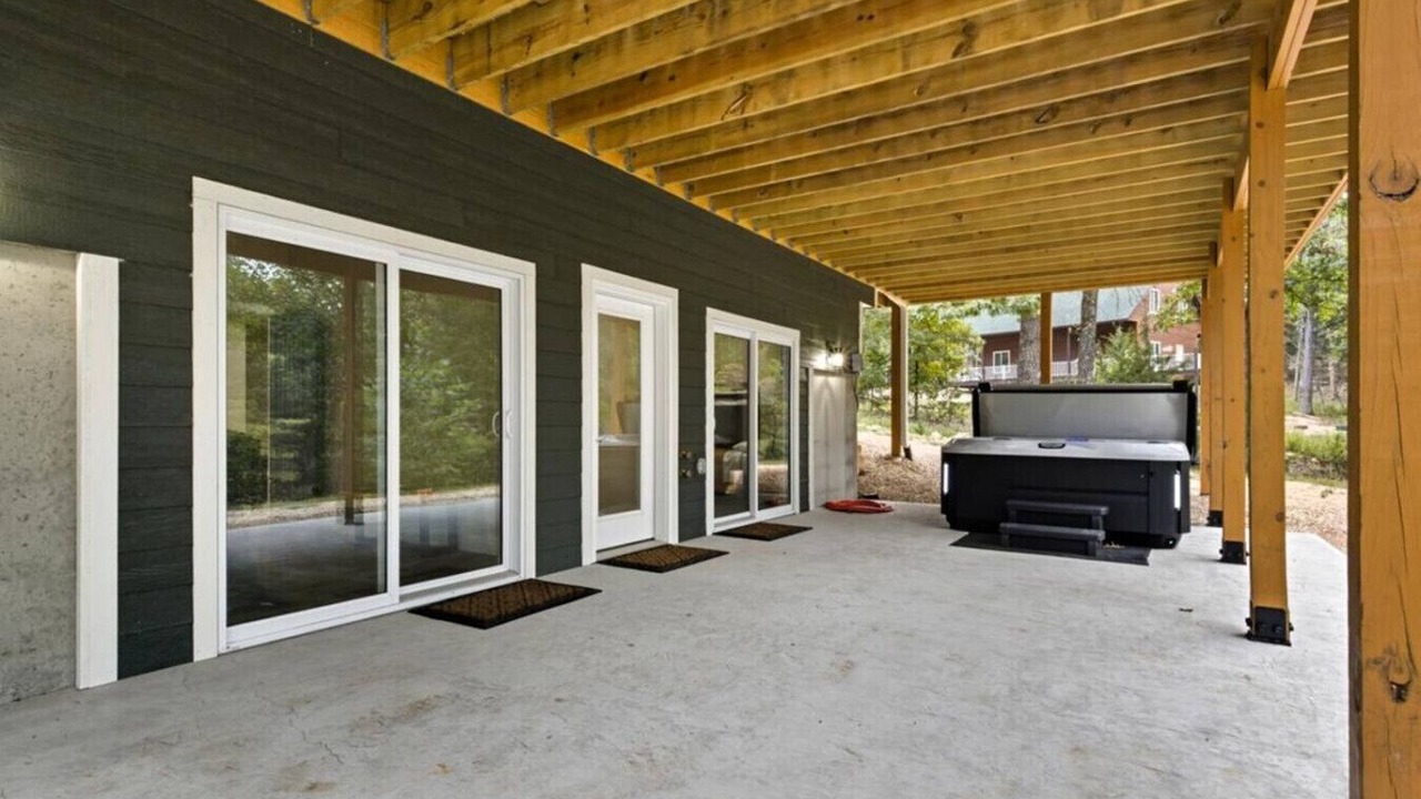 Photo of Patio Balcony in Roach