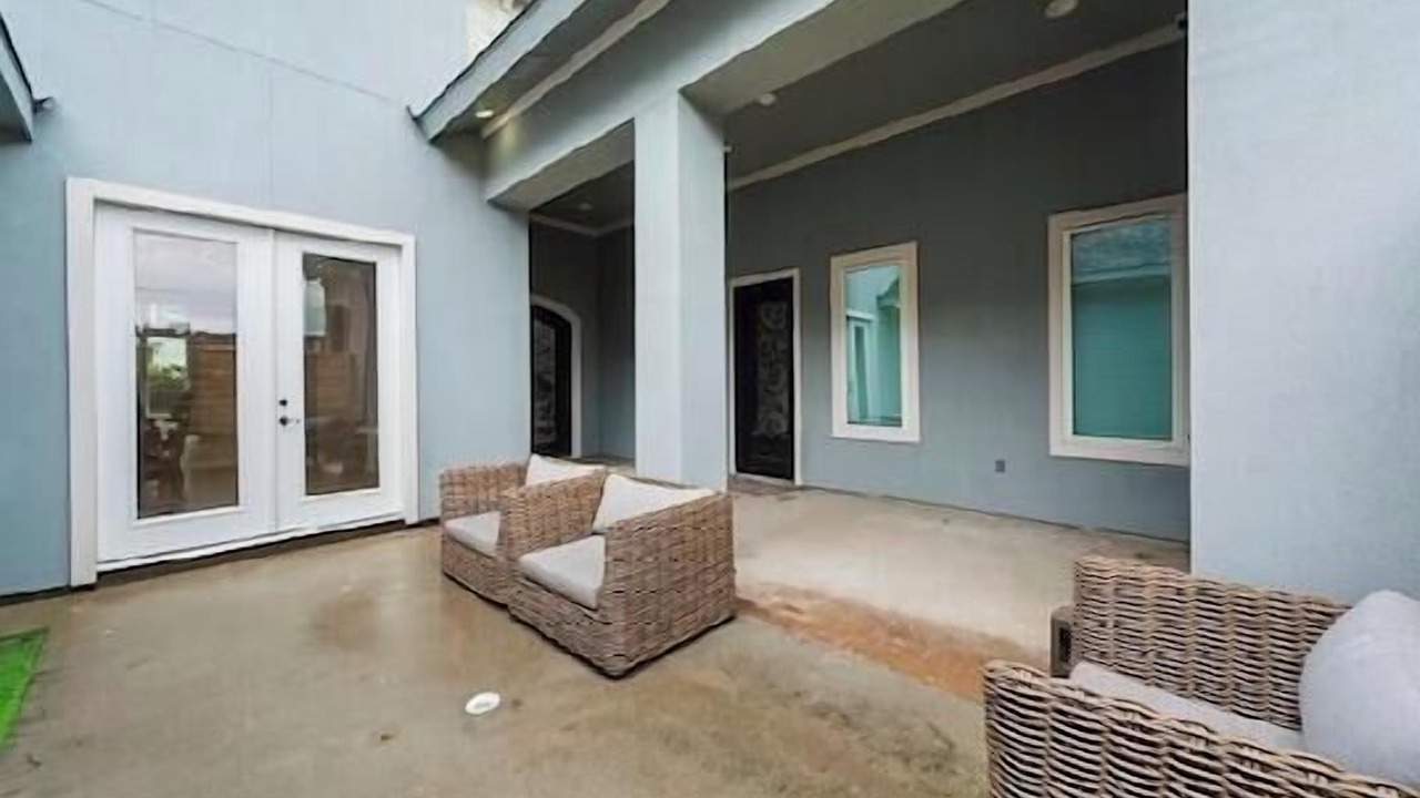 Photo of Outdoor in Woodlake - Briar Meadow