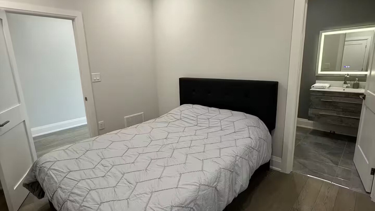 Photo of Bedroom in Unionville
