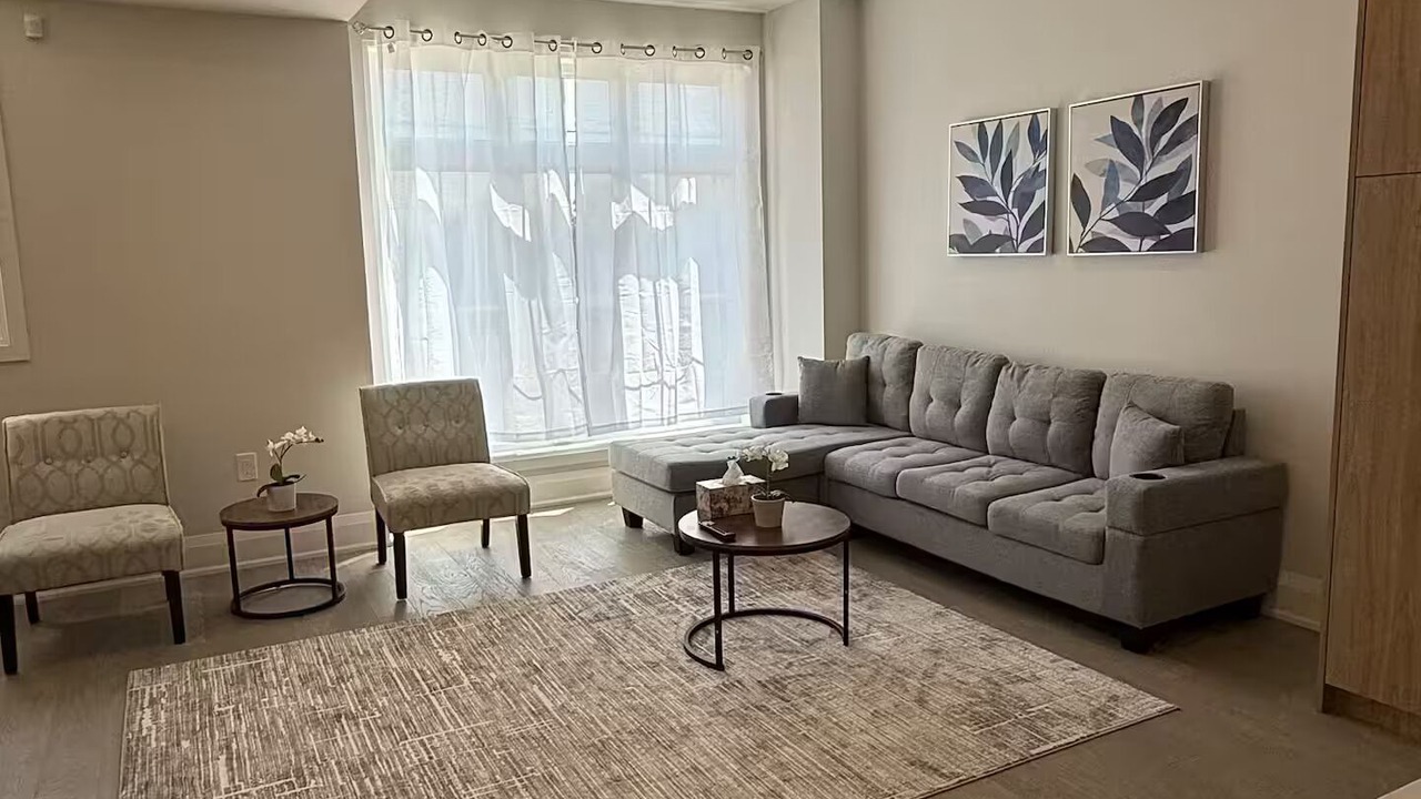 Photo of Livingroom in Unionville