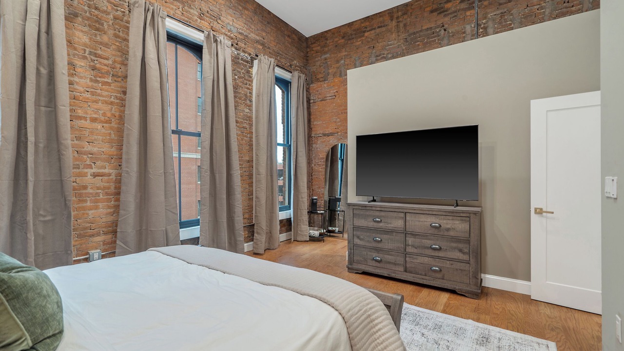 Photo of Bedroom in Downtown Syracuse