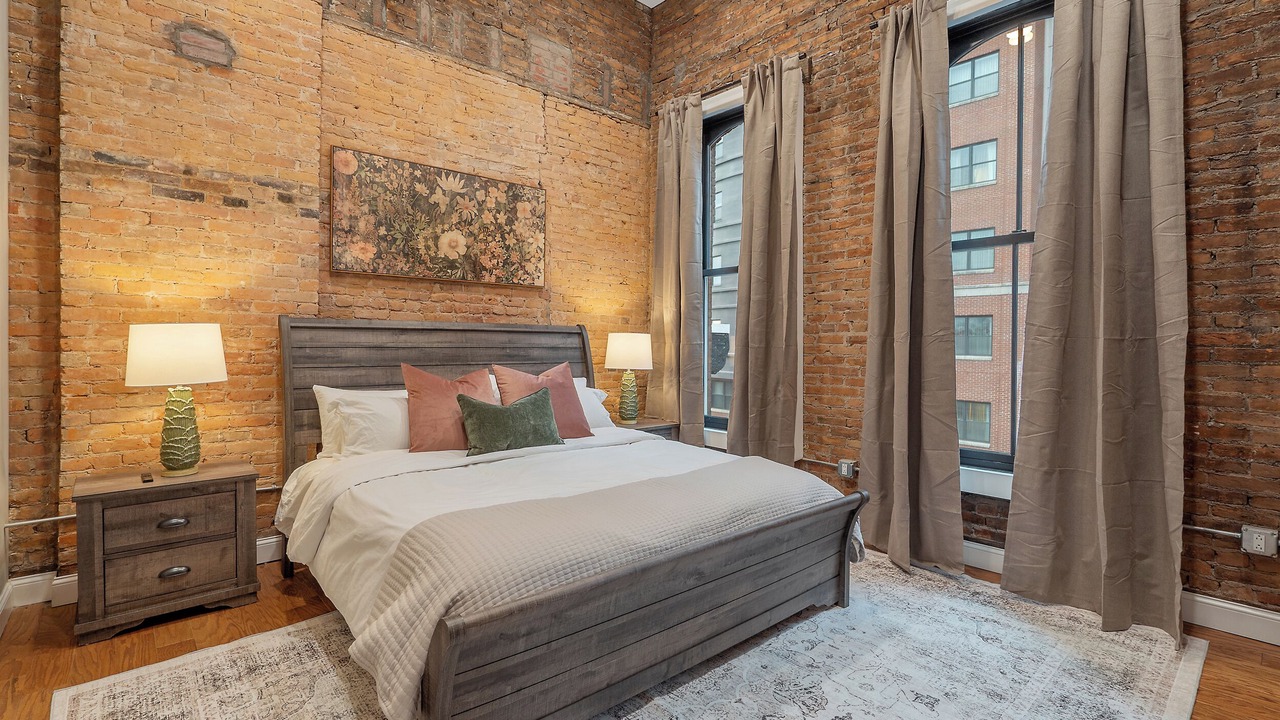Photo of Bedroom in Downtown Syracuse