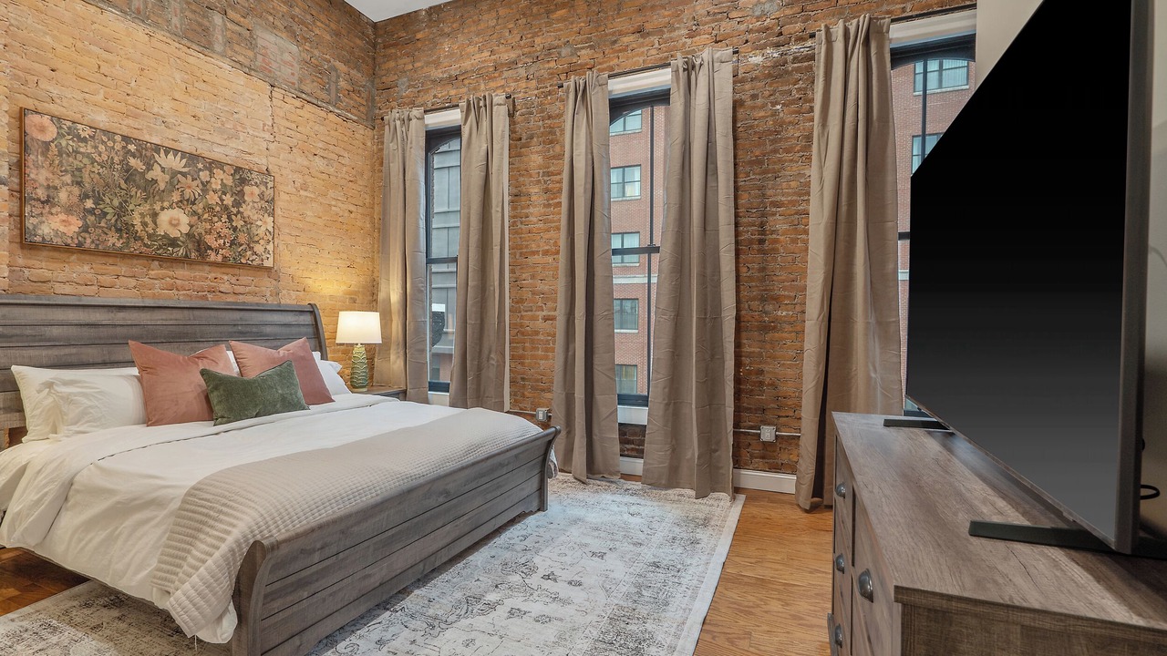 Photo of Bedroom in Downtown Syracuse