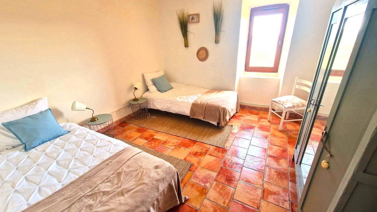 Photo of Bedroom in Saint-Sebastien-d'Aigrefeuille