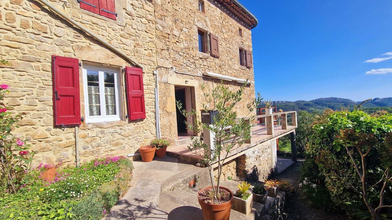 Photo of Outdoor in Saint-Sebastien-d'Aigrefeuille