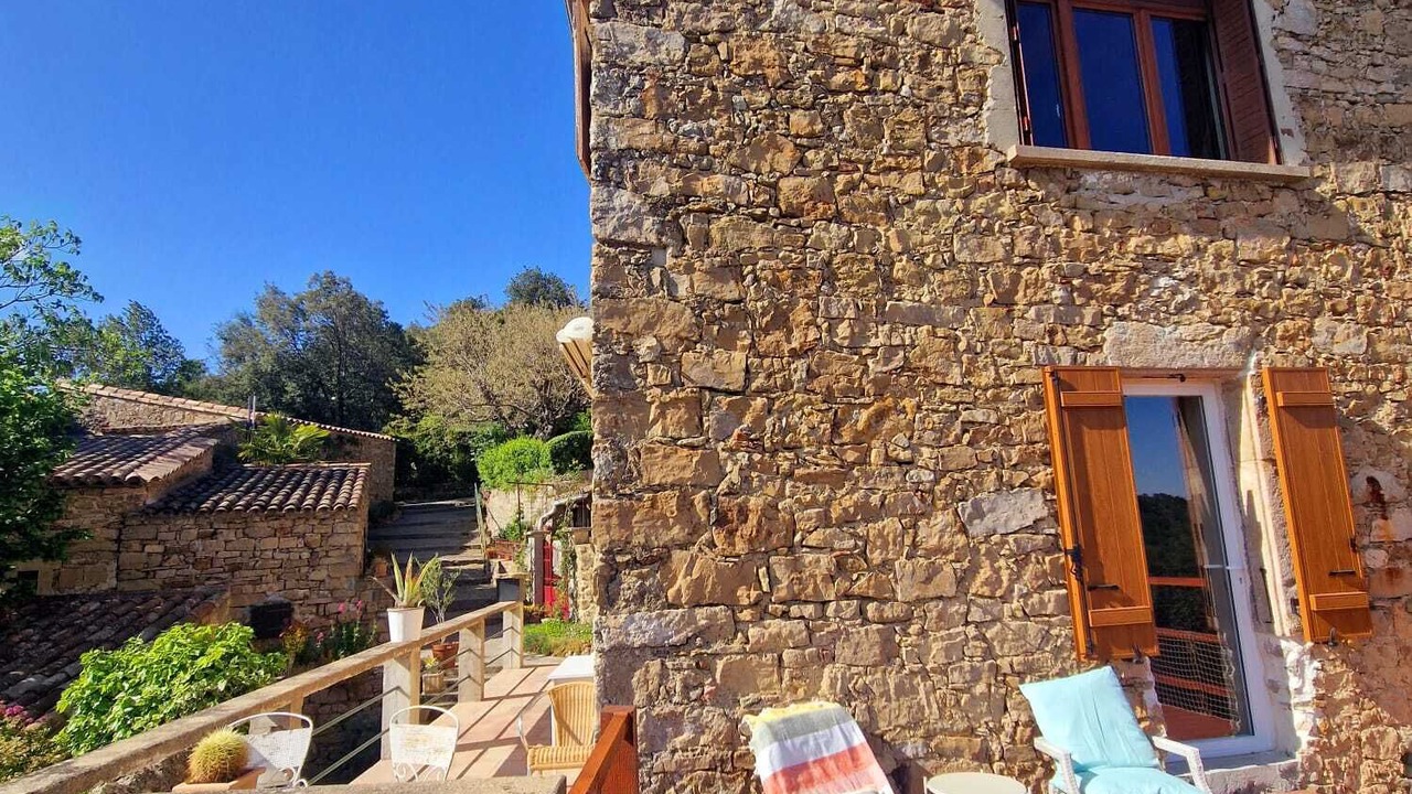 Photo of Patio Balcony in Saint-Sebastien-d'Aigrefeuille