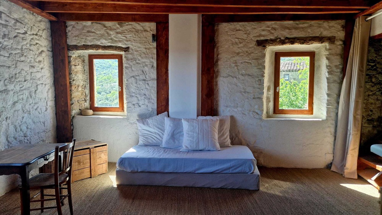 Photo of Livingroom in Saint-Sebastien-d'Aigrefeuille