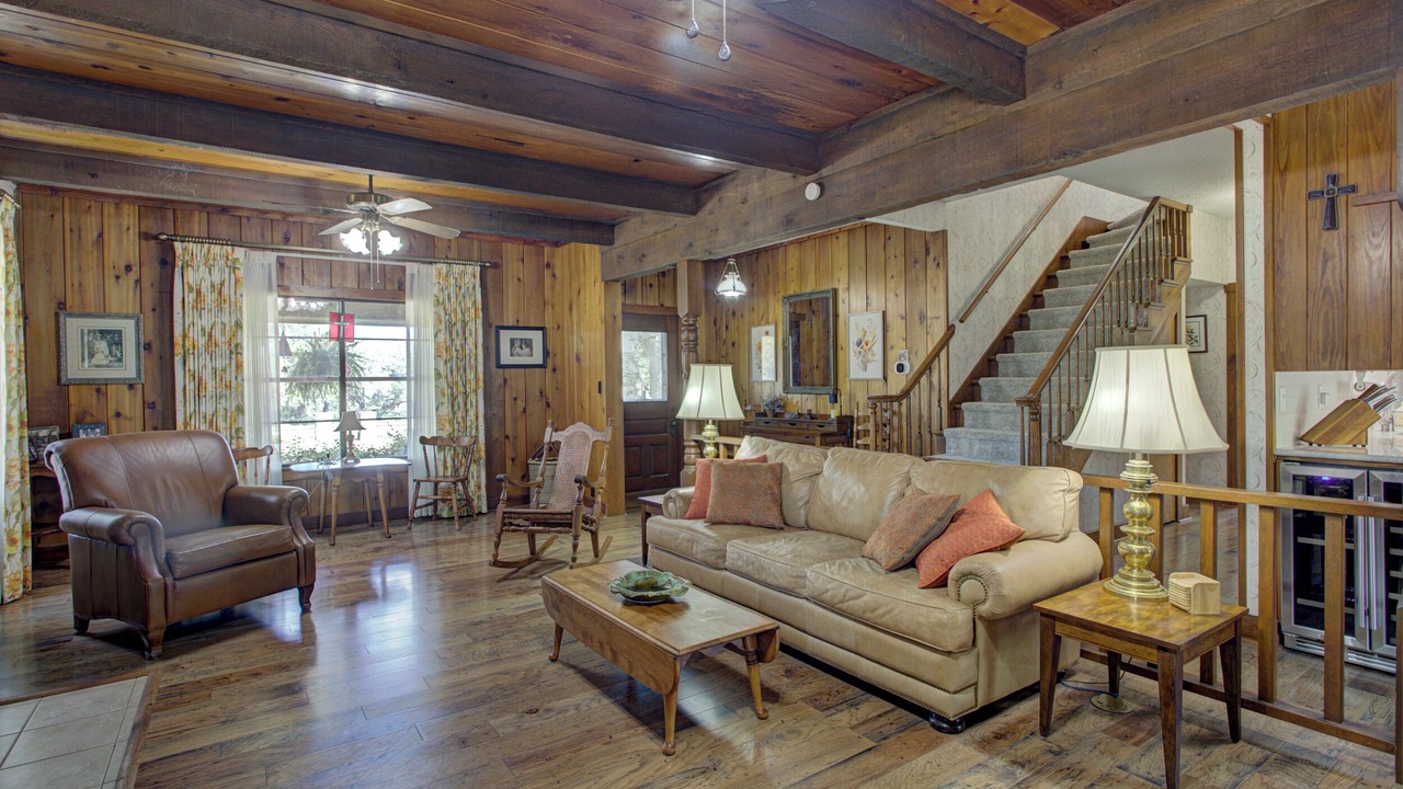 Photo of Livingroom in Manchaca