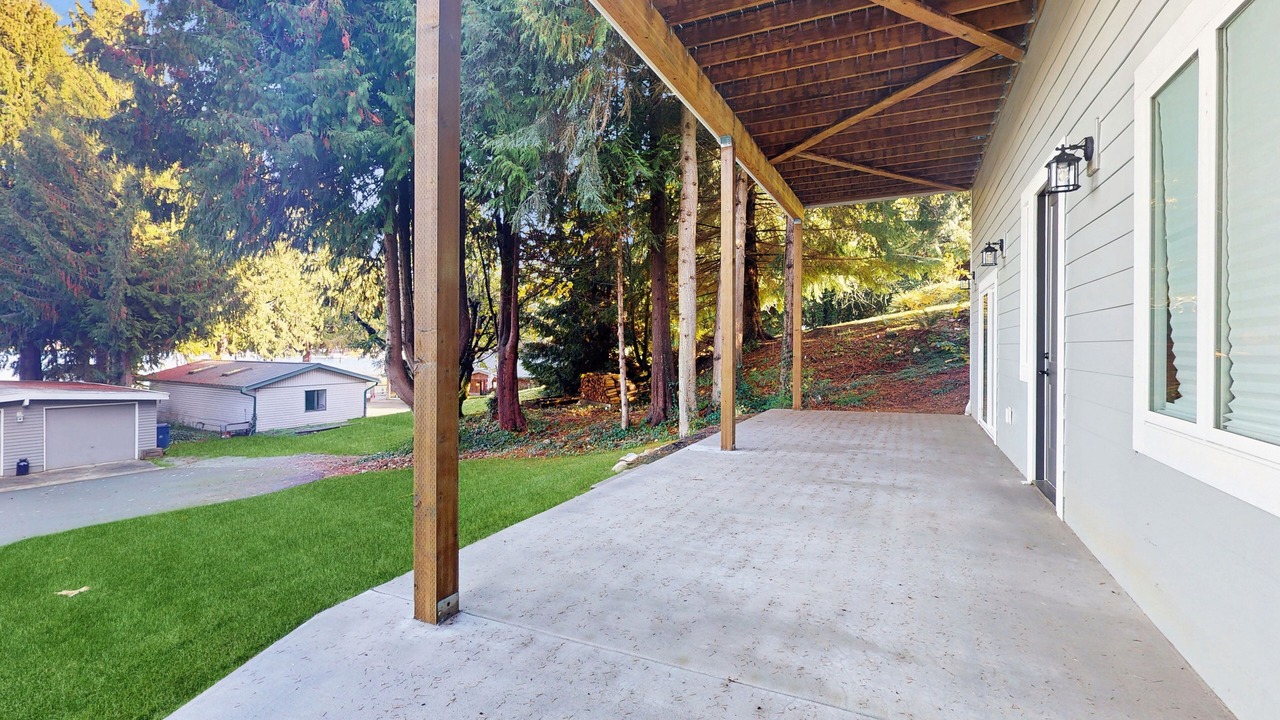 Photo of Outdoor in Lake Goodwin