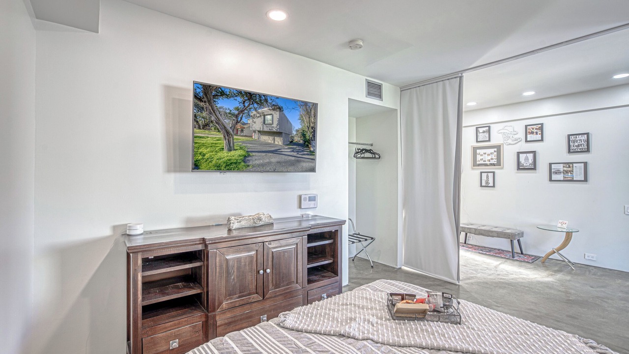 Photo of Bedroom in Dawson
