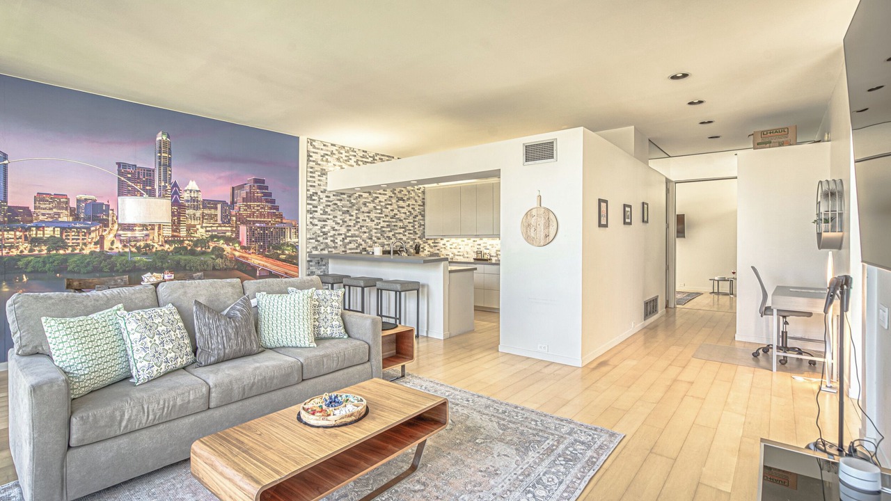 Photo of Livingroom in Dawson