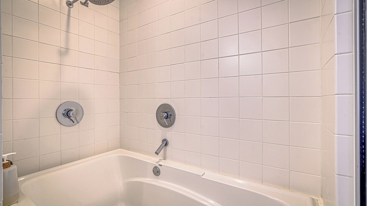 Photo of Bathroom in Dawson