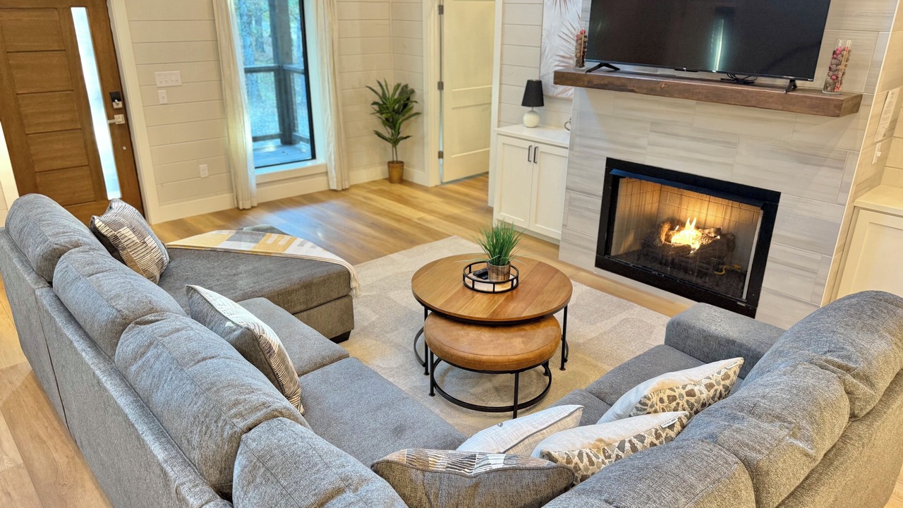 Photo of Livingroom in Hochatown