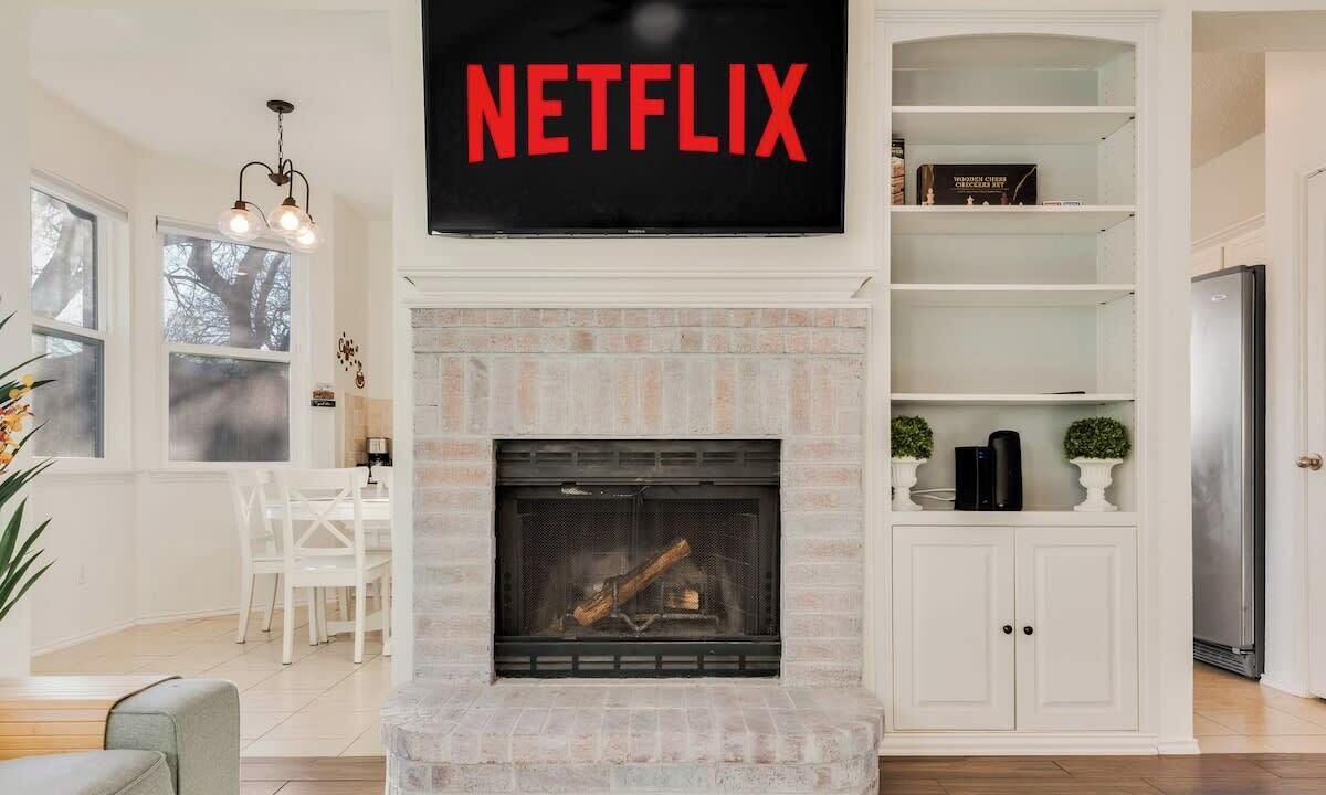 Photo of Livingroom in North Richland Hills