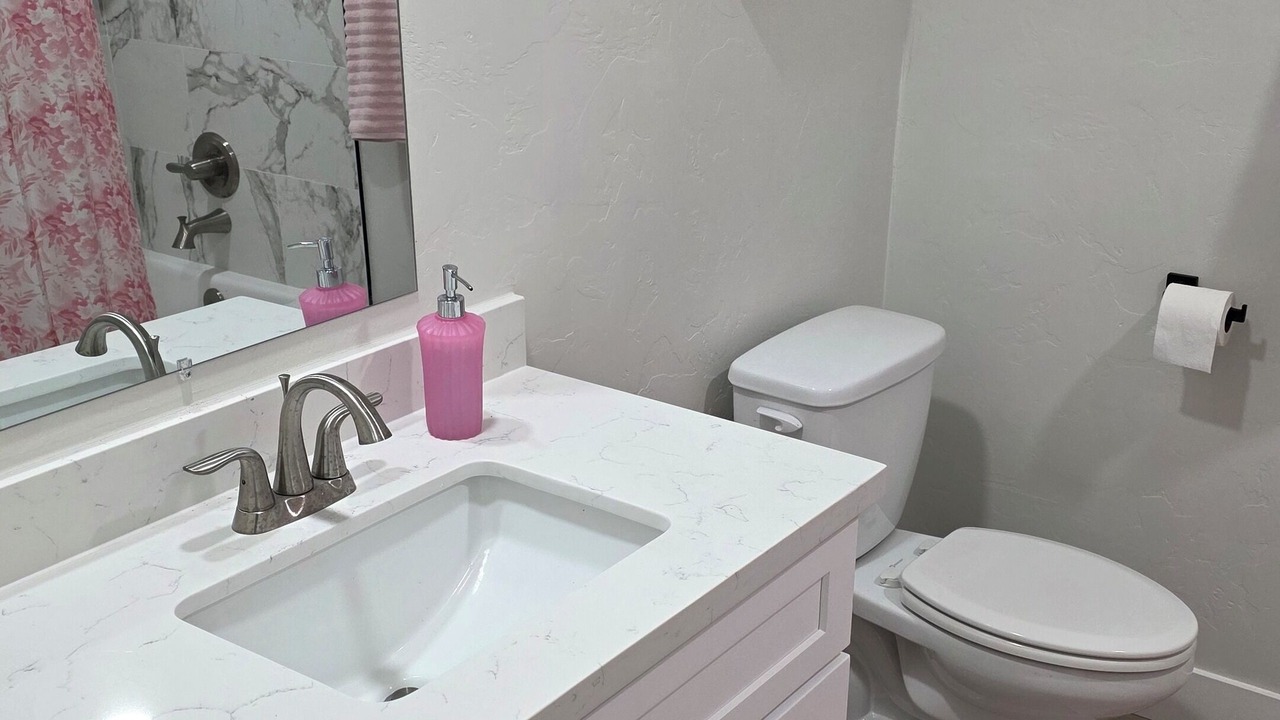 Photo of Bathroom in Thatcher