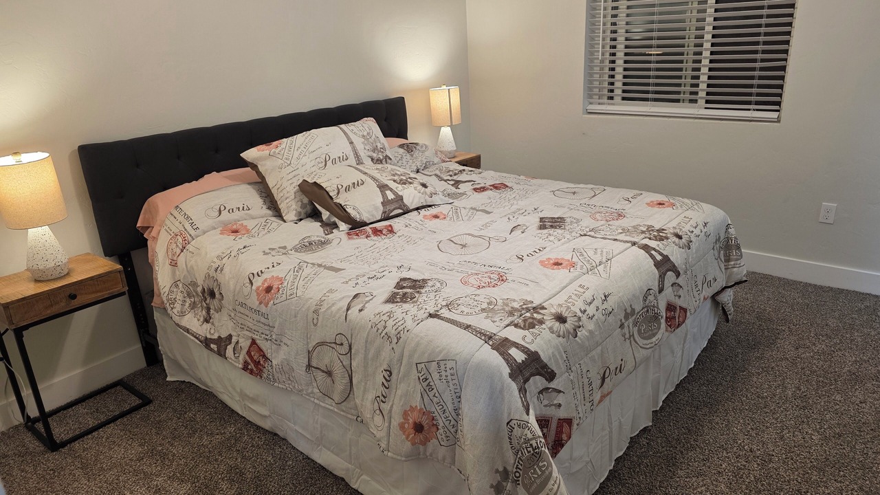Photo of Bedroom in Thatcher