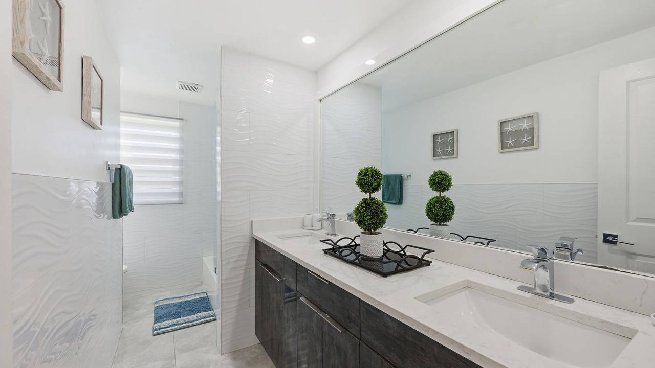 Photo of Bathroom in Bay Crest Park