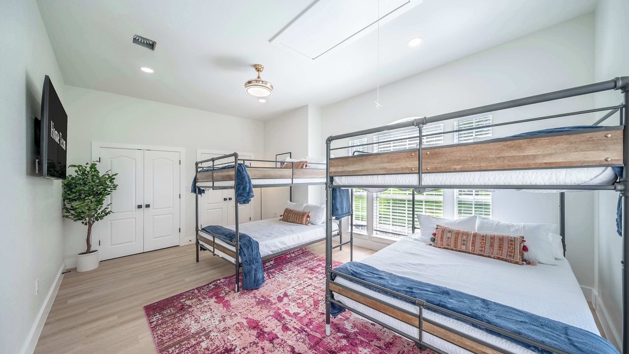 Photo of Bedroom in West Oak Hill