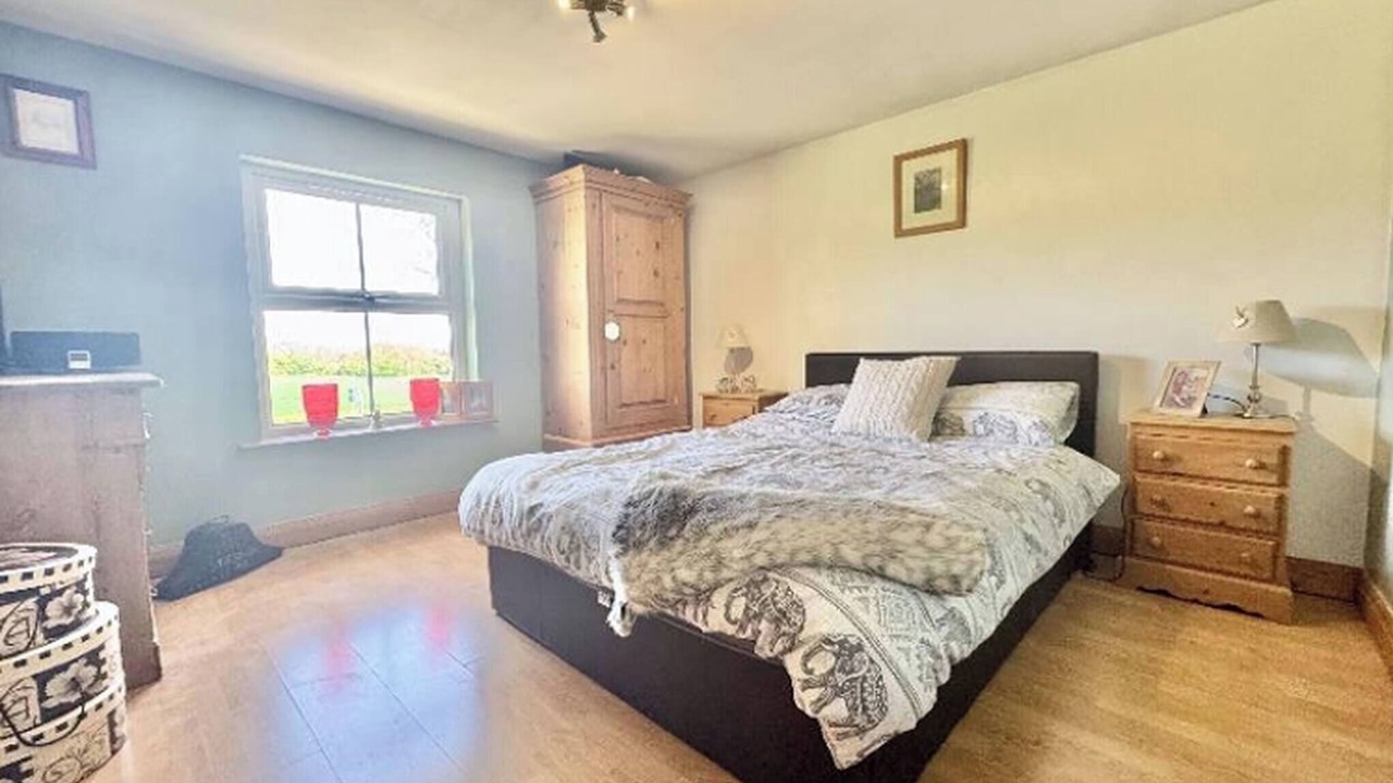 Photo of Bedroom in Louth