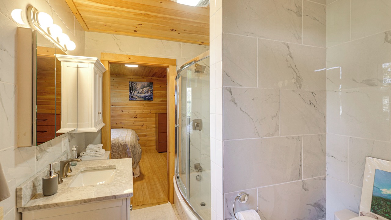 Photo of Bathroom in Patten