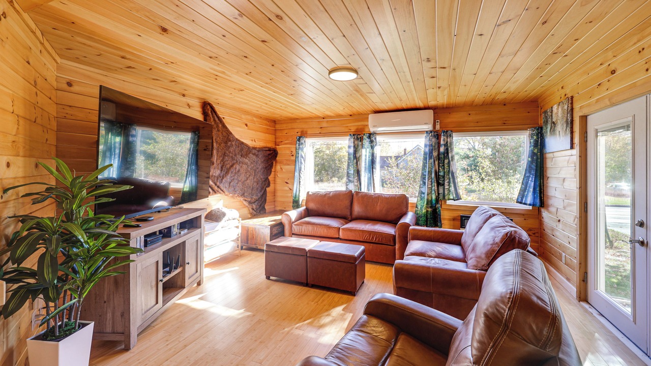 Photo of Bedroom in Patten