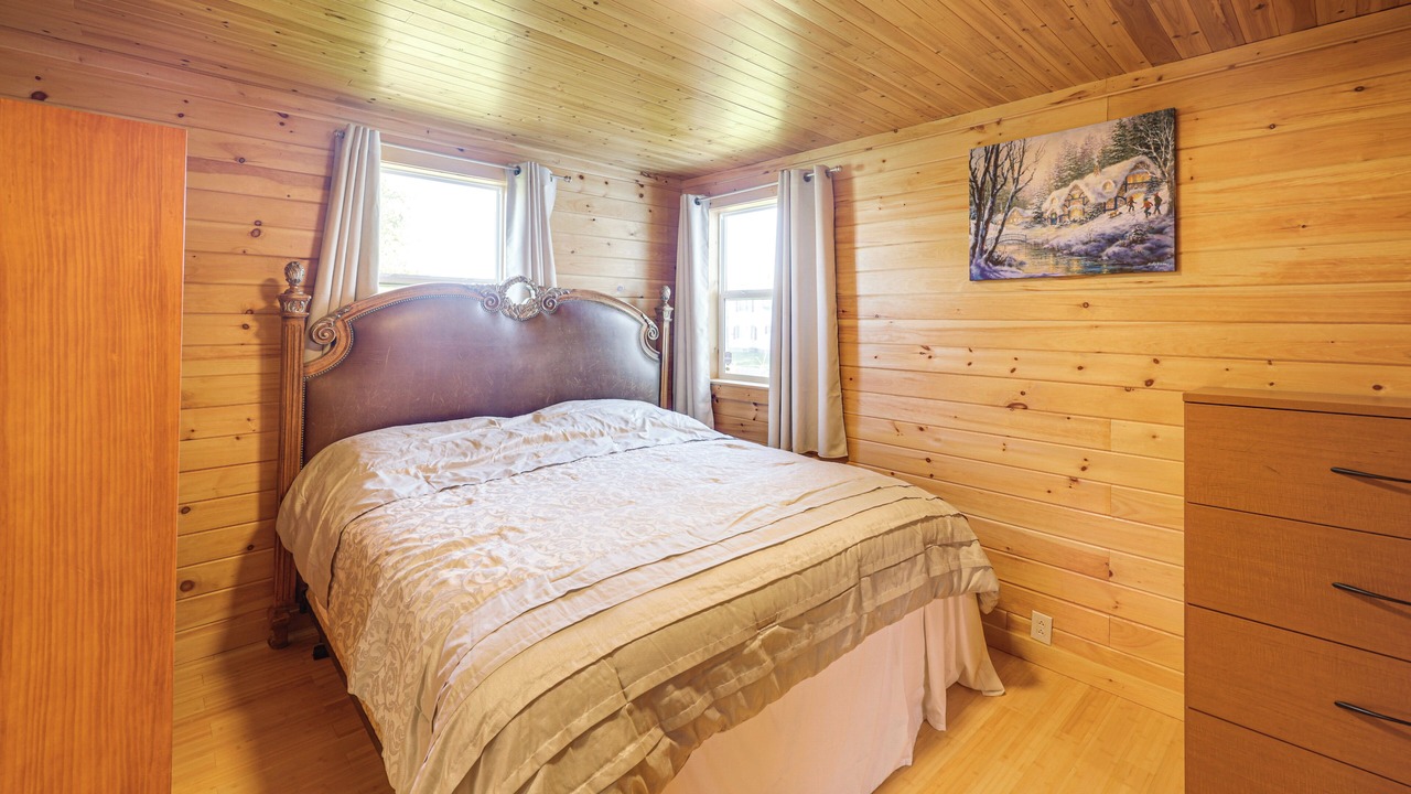 Photo of Bedroom in Patten