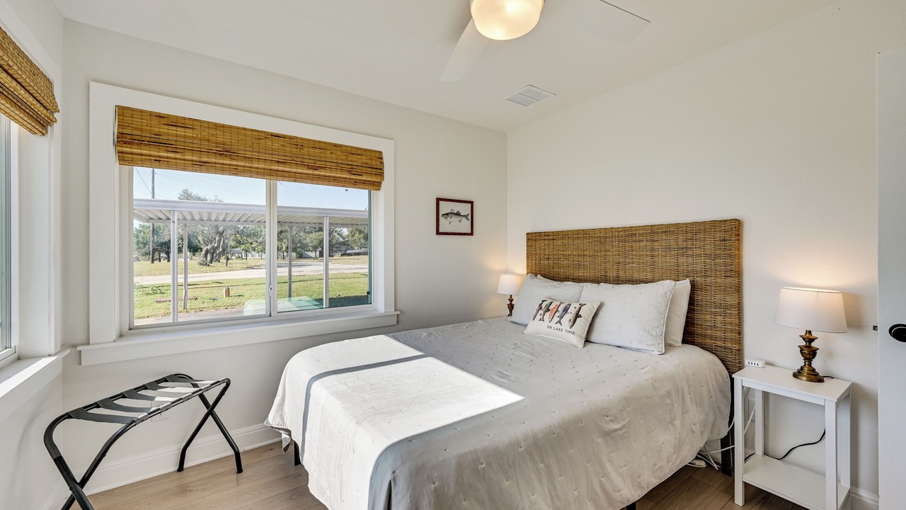 Photo of Bedroom in Tow