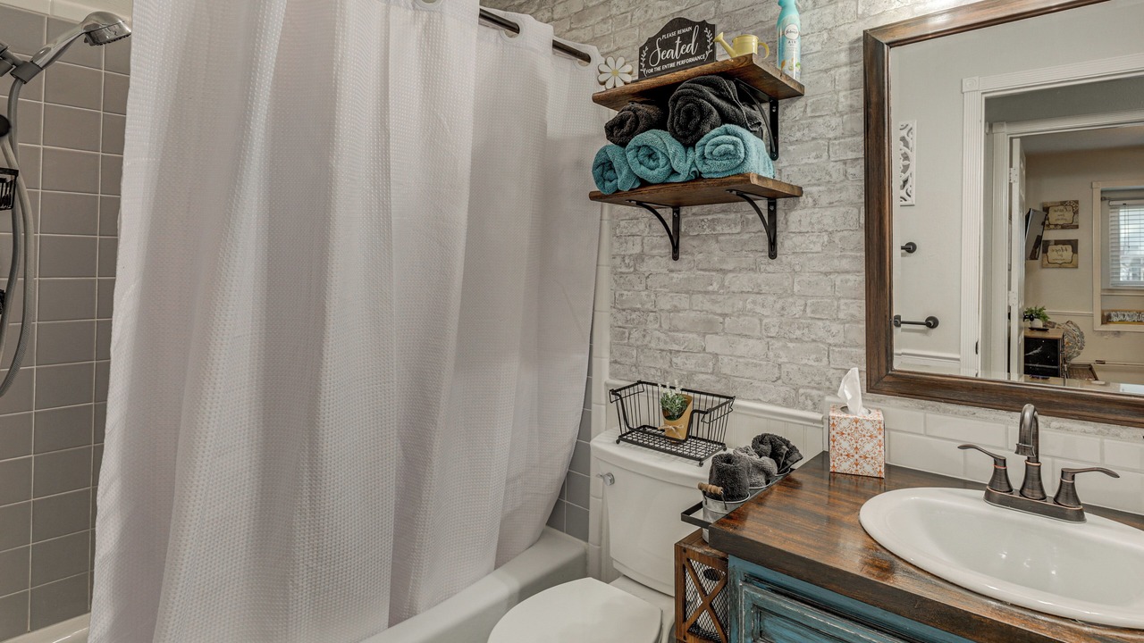 Photo of Bathroom in South Creek
