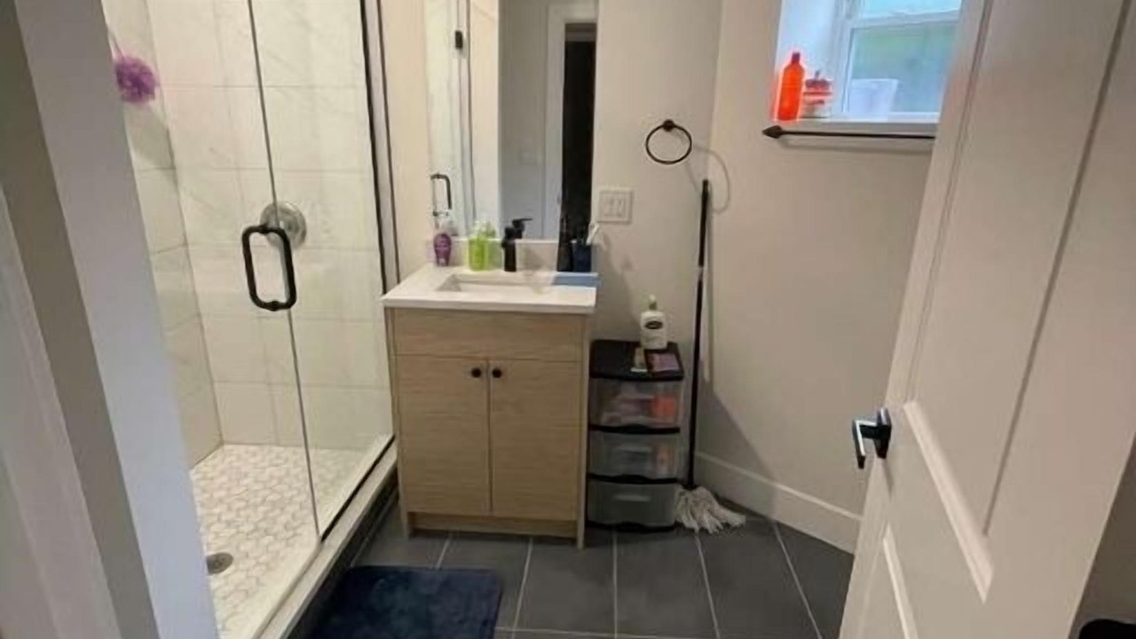 Photo of Bathroom in Hyde Park