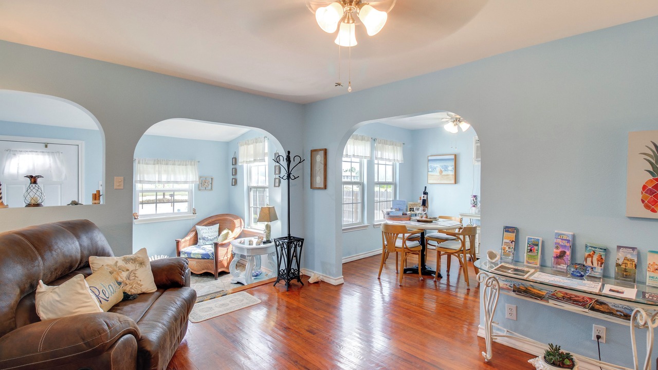 Photo of Livingroom in Rockport
