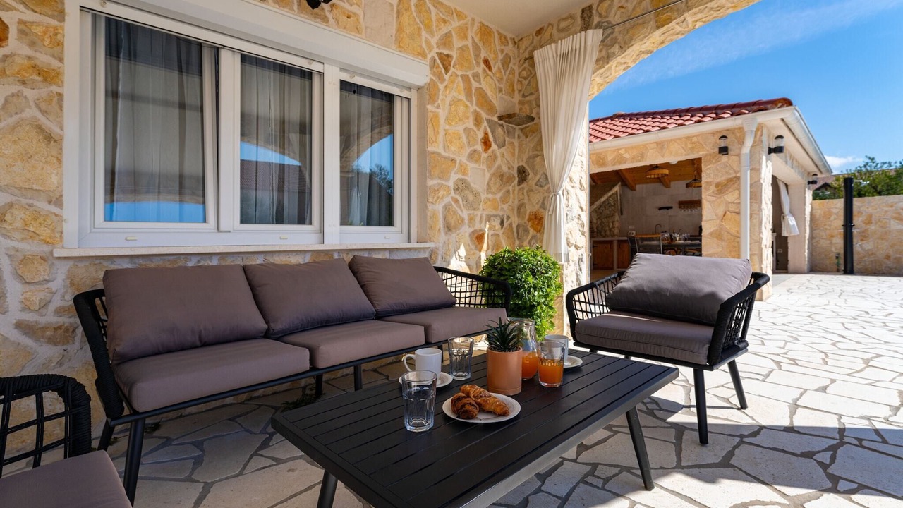 Photo of Patio Balcony in Cista Velika