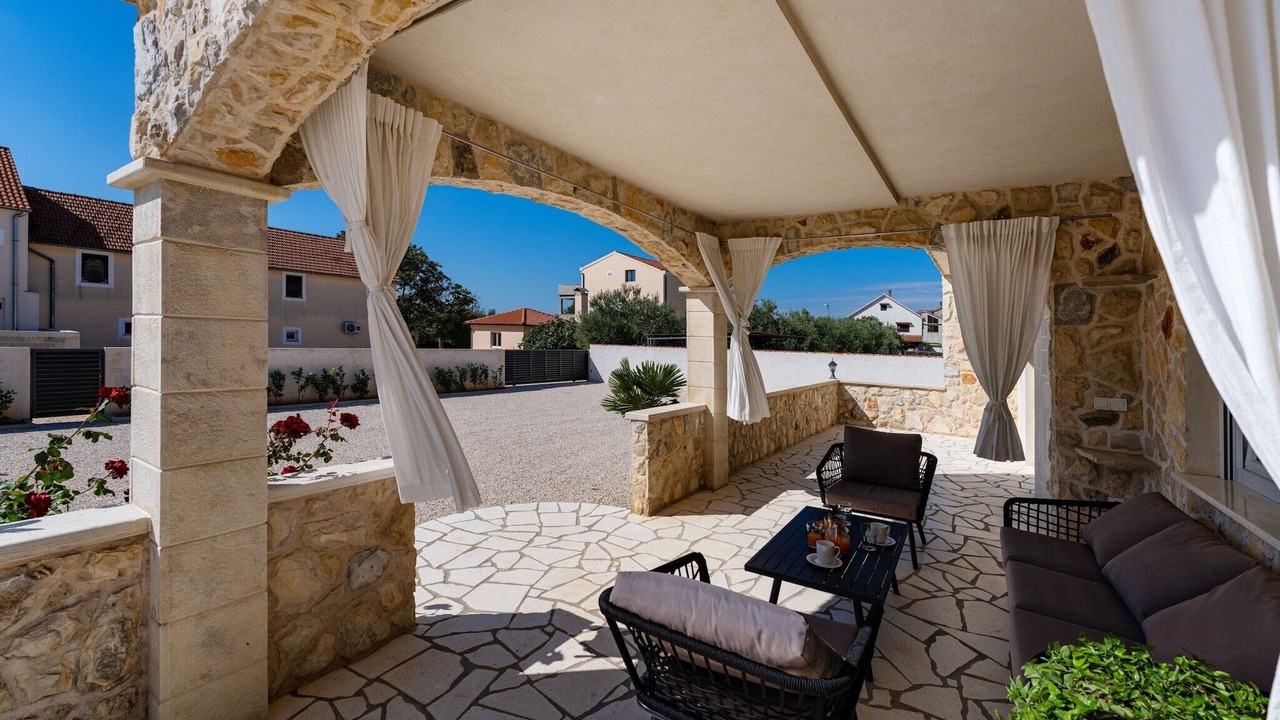 Photo of Patio Balcony in Cista Velika