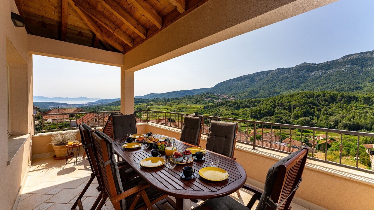 Photo of Patio Balcony in Island Hvar