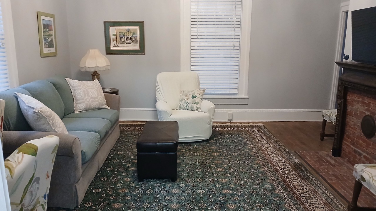 Photo of Livingroom in Pilot Mountain