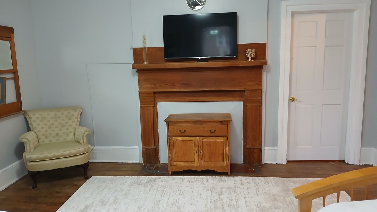 Photo of Bedroom in Pilot Mountain