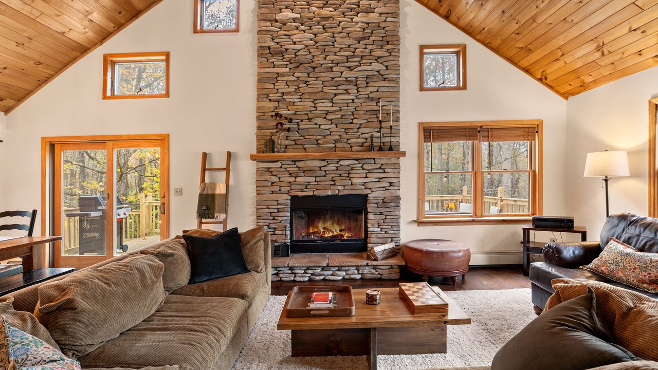 Photo of Livingroom in Jewett