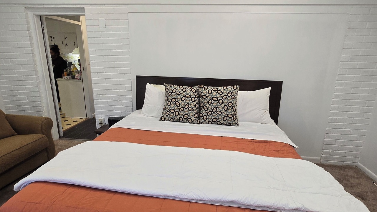 Photo of Bedroom in Wheaton-Glenmont