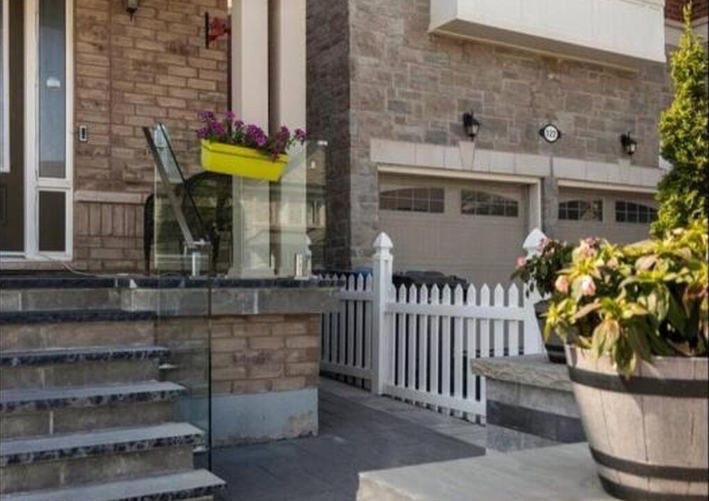 Photo of Outdoor in Mount Pleasant