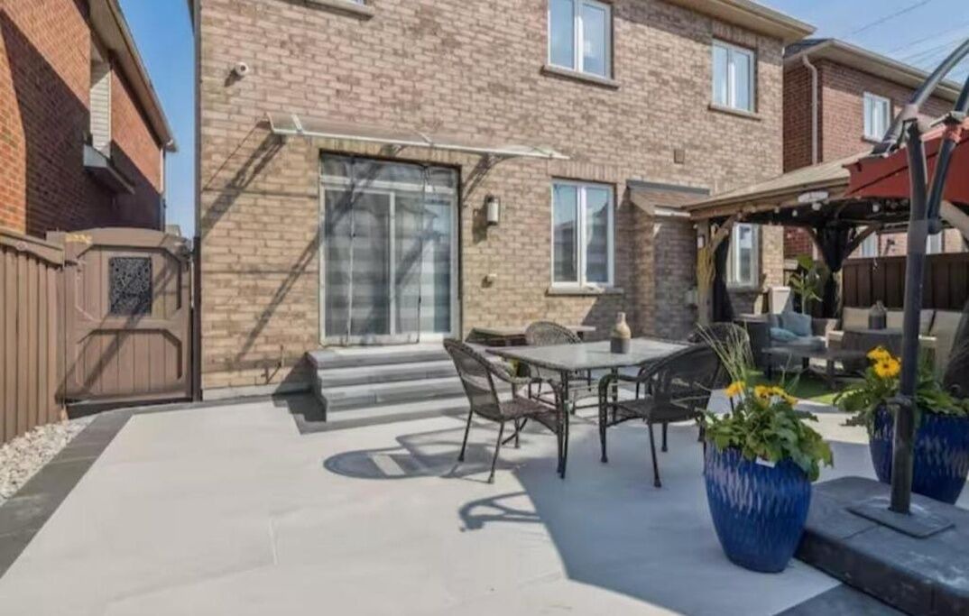 Photo of Outdoor in Mount Pleasant