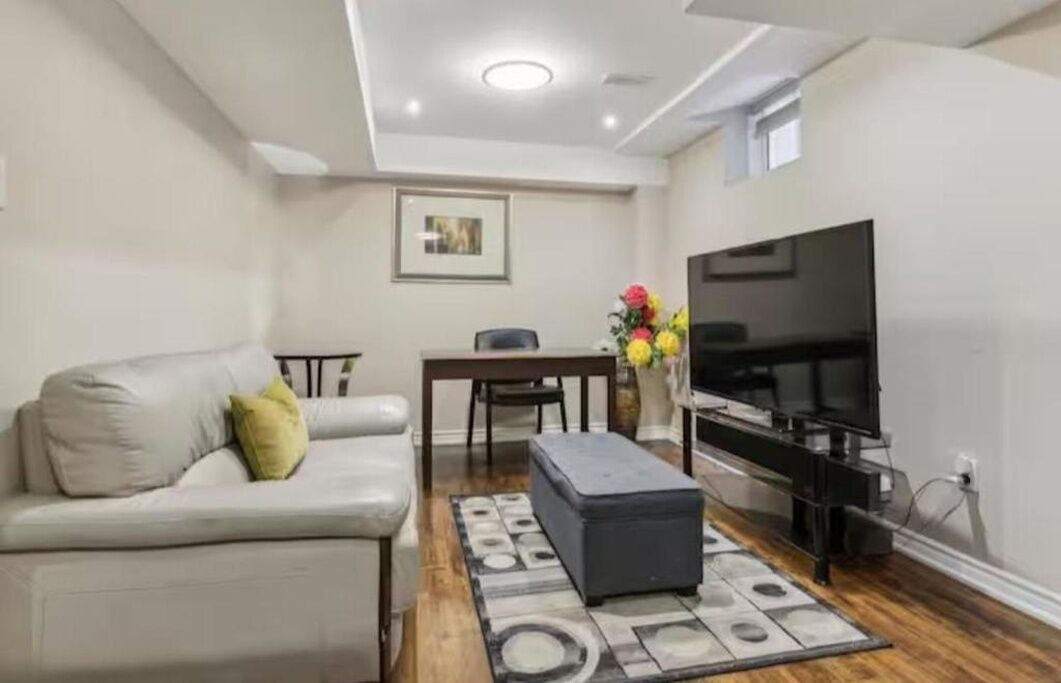 Photo of Livingroom in Mount Pleasant