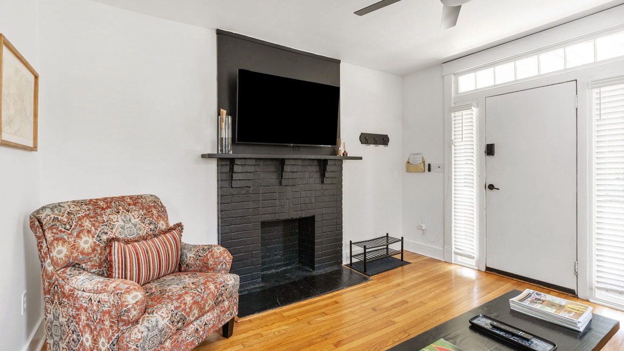 Photo of Livingroom in South Richmond