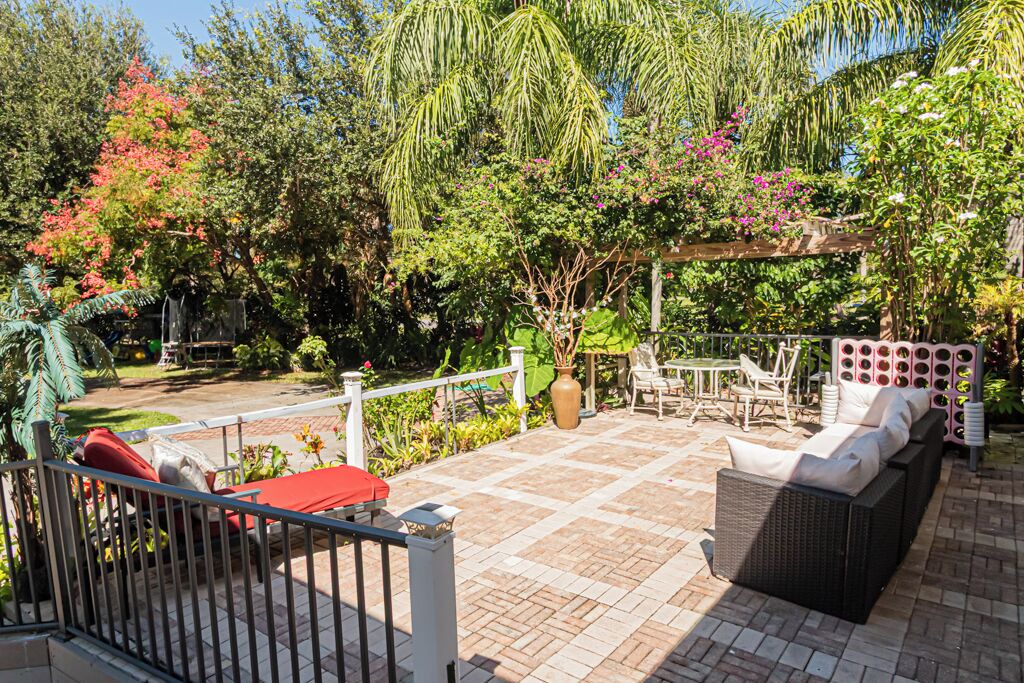 Photo of Patio Balcony in Rural Estates