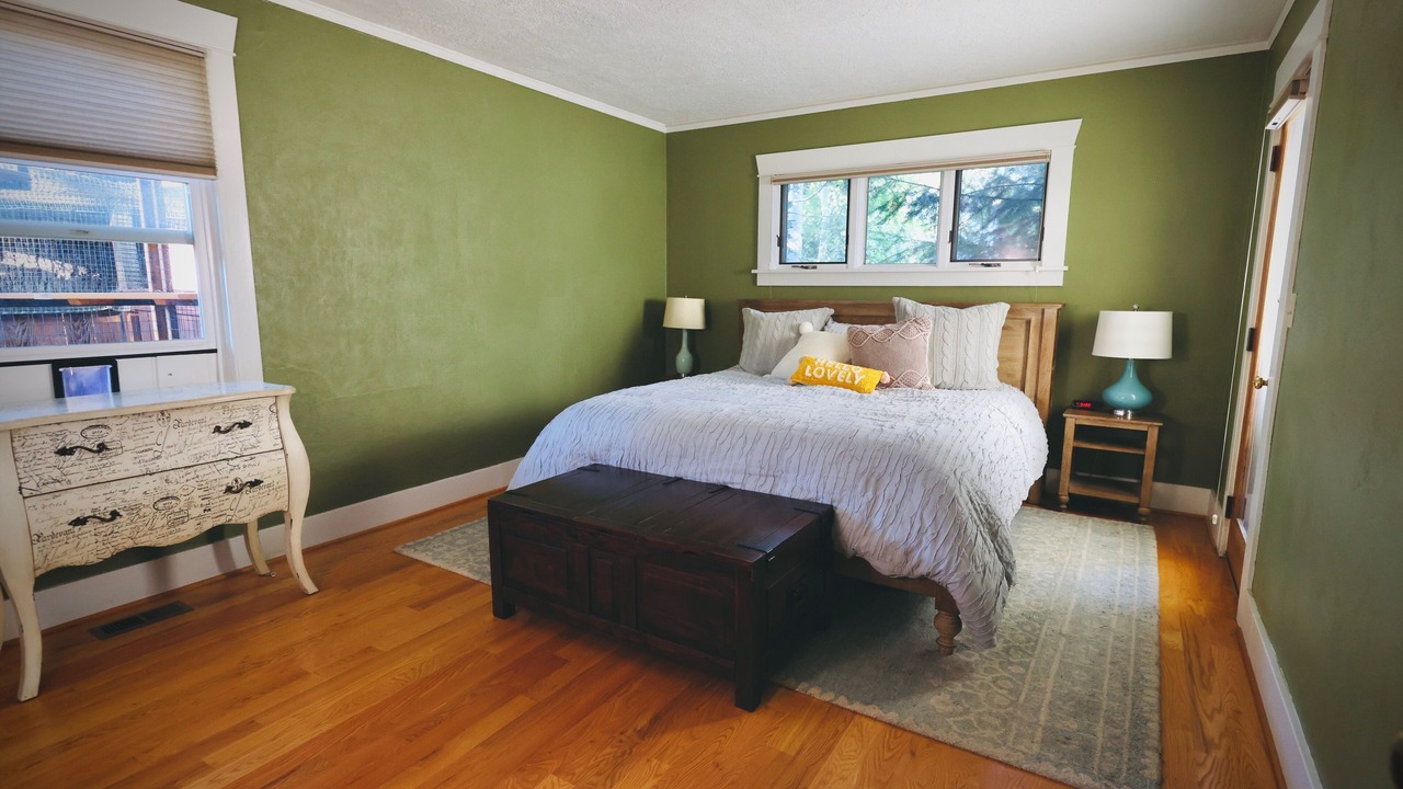 Photo of Bedroom in River Terrace