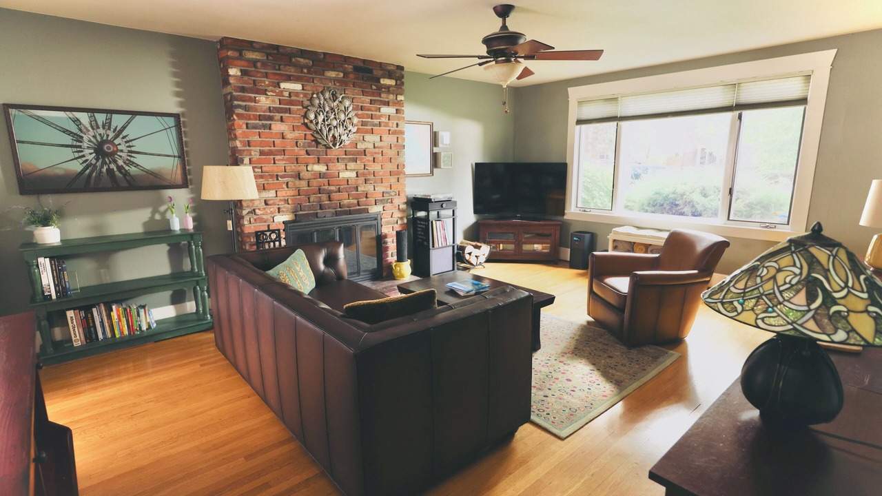 Photo of Livingroom in River Terrace