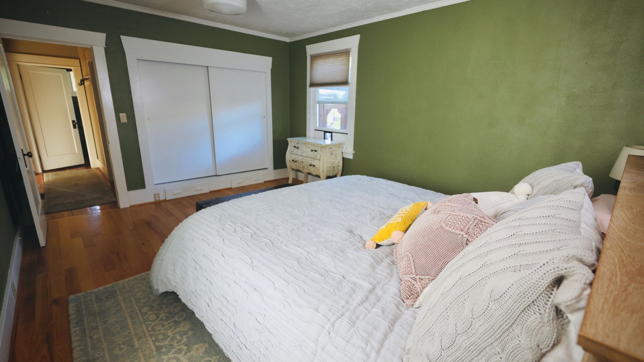 Photo of Bedroom in River Terrace