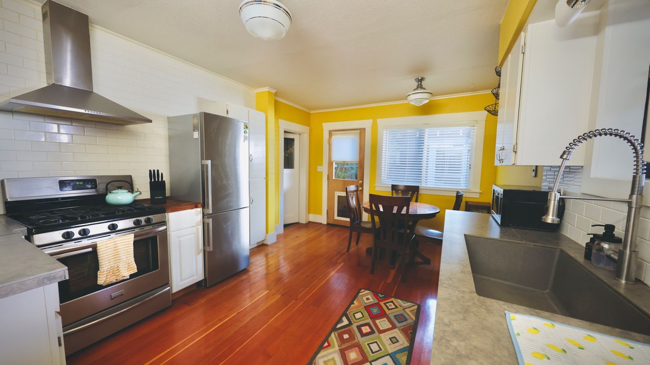 Photo of Kitchen in River Terrace