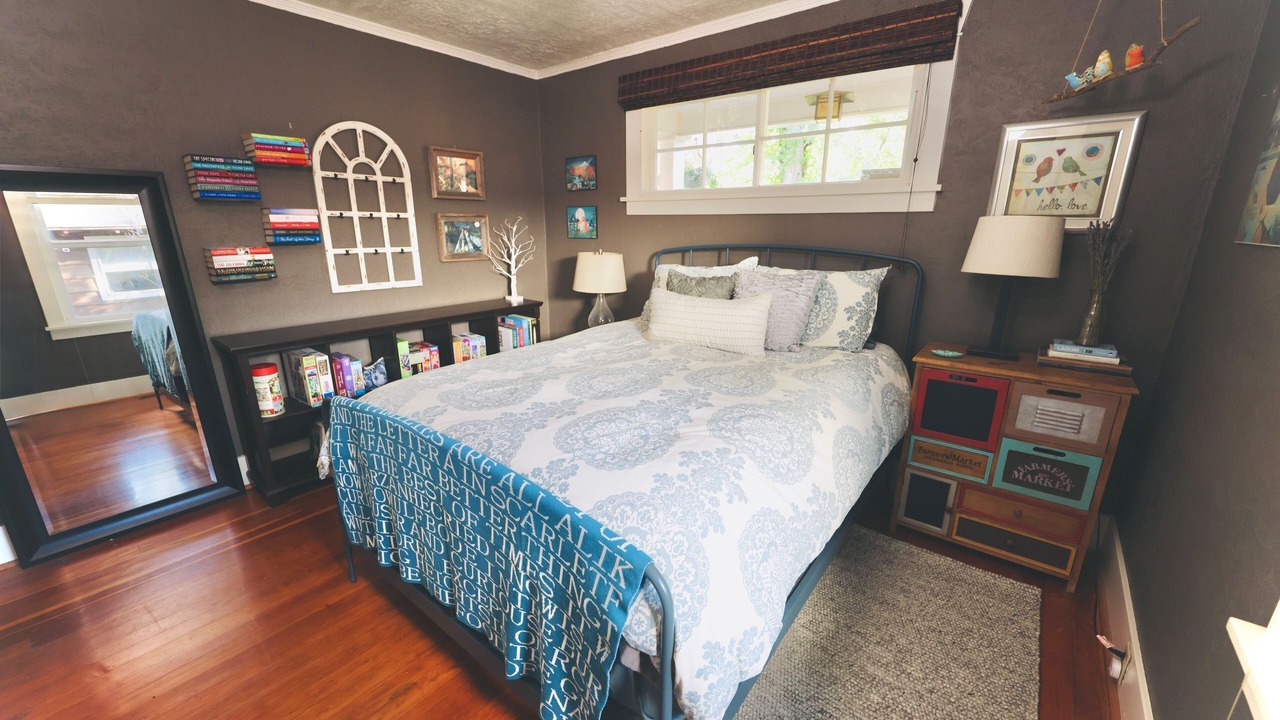 Photo of Bedroom in River Terrace