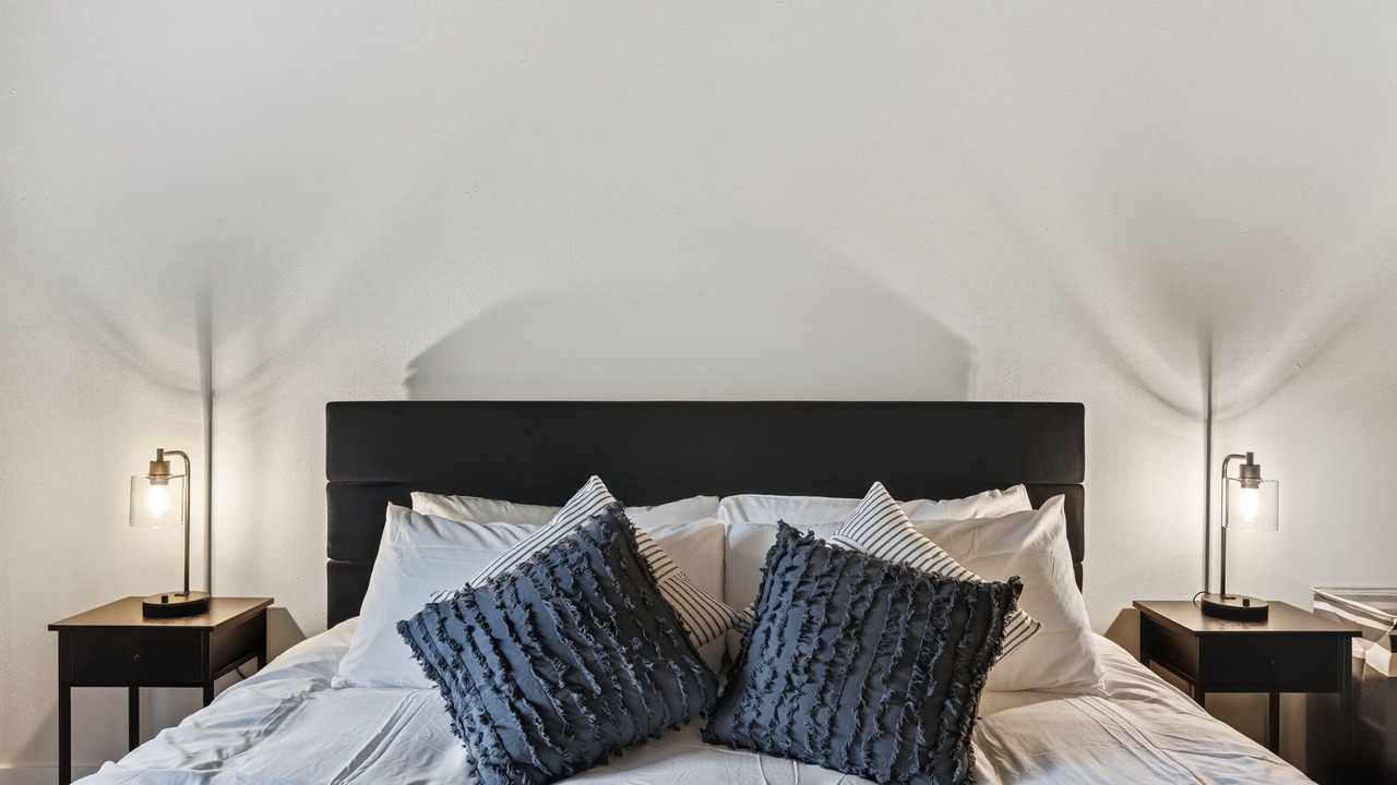 Photo of Bedroom in West Haven-Sylvan